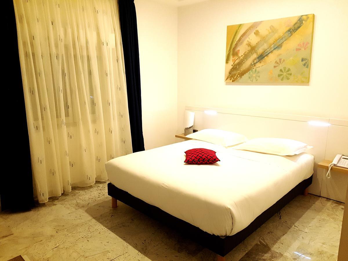 Hotel Ahoefa King Salomon Garden Lome Ngoại thất bức ảnh