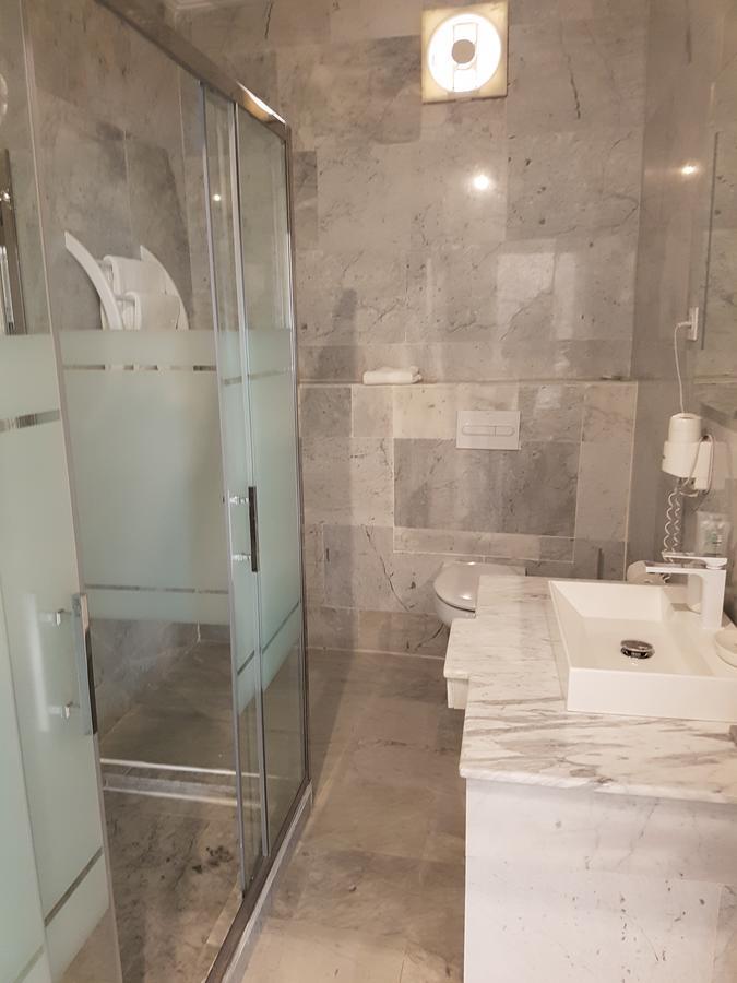 Hotel Ahoefa King Salomon Garden Lome Ngoại thất bức ảnh