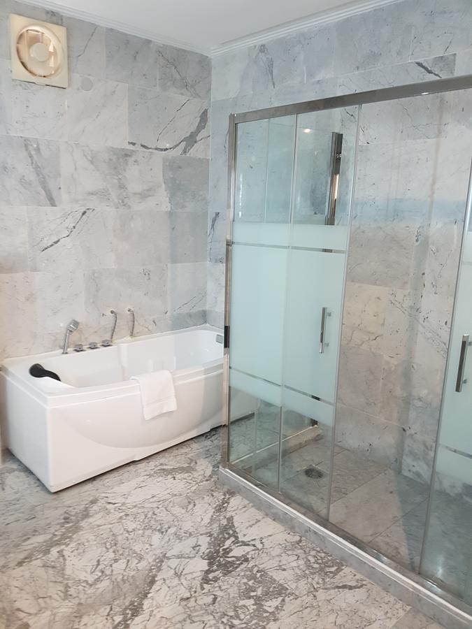 Hotel Ahoefa King Salomon Garden Lome Ngoại thất bức ảnh